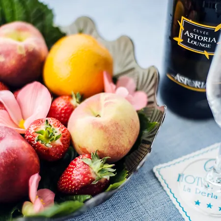 Ξενοδοχείο Lido La Perla Nera 3*