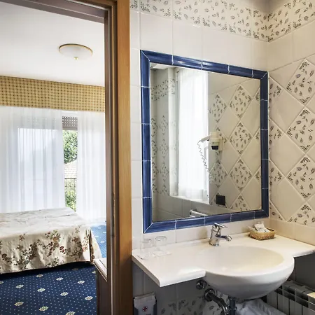 Lido La Perla Nera 3* Στρέσα