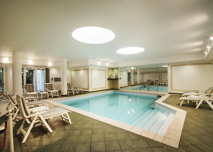 Lido La Perla Nera 3*