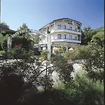 Lido La Perla Nera 3* Stresa