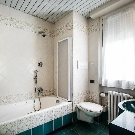 Lido La Perla Nera Готель 3*