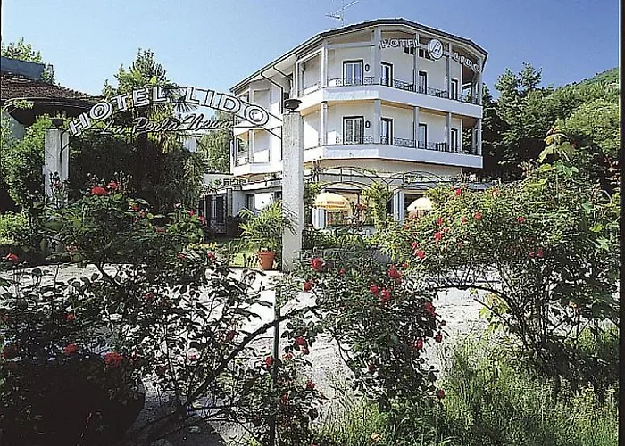 Lido La Perla Nera 3* Stresa